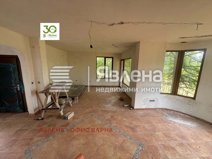 Продава КЪЩА, с. Аврен, област Варна, снимка 10 - Къщи - 55410800