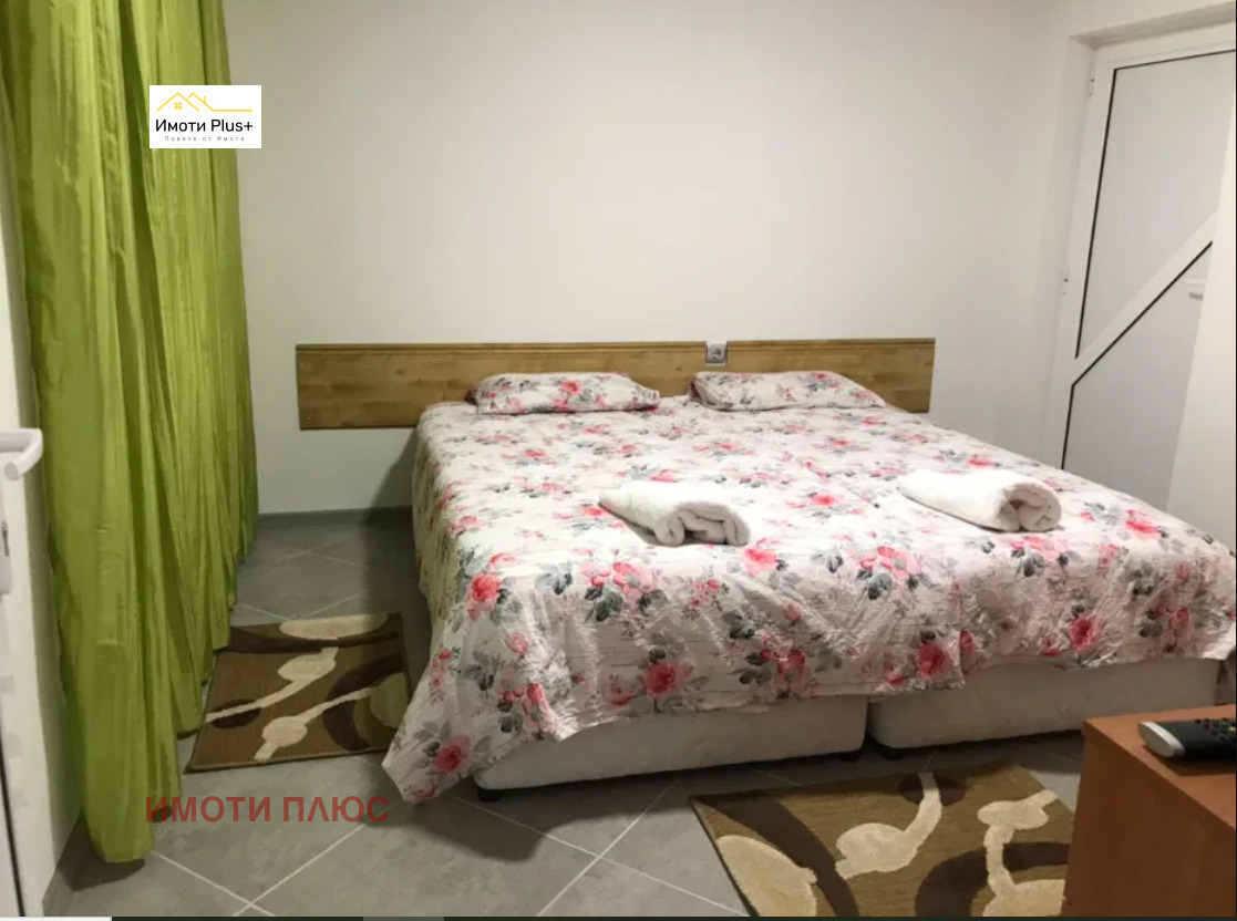 Продава КЪЩА, гр. Шумен, Център, снимка 2 - Къщи - 50138981