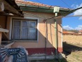 Продава КЪЩА, с. Кръстевич, област Пловдив, снимка 2 - Къщи - 39606694