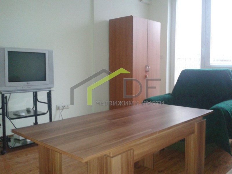 Продава 2-СТАЕН, гр. Варна, Левски 1