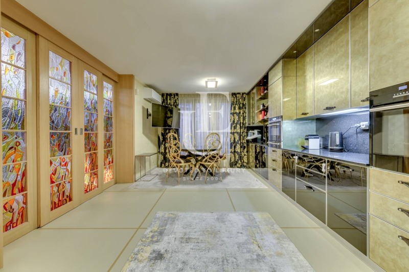 Продава 3-СТАЕН, гр. София, Лозенец, снимка 3 - Апартаменти - 52848474