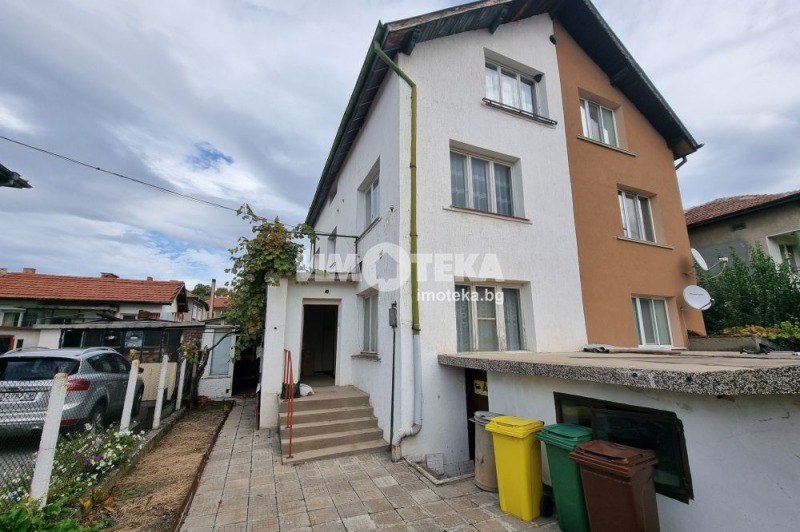 Till salu  Hus region Sofia , Dragoman , 157 kvm | 17304214