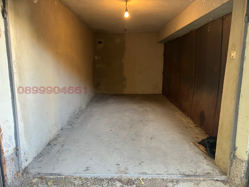 Продава  Гараж град Варна , Цветен квартал , 14 кв.м | 38440665 - изображение [17]