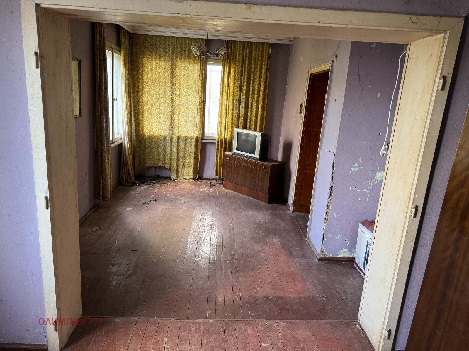 Продава ЕТАЖ ОТ КЪЩА, гр. Плевен, Сторгозия, снимка 7 - Етаж от къща - 56084156