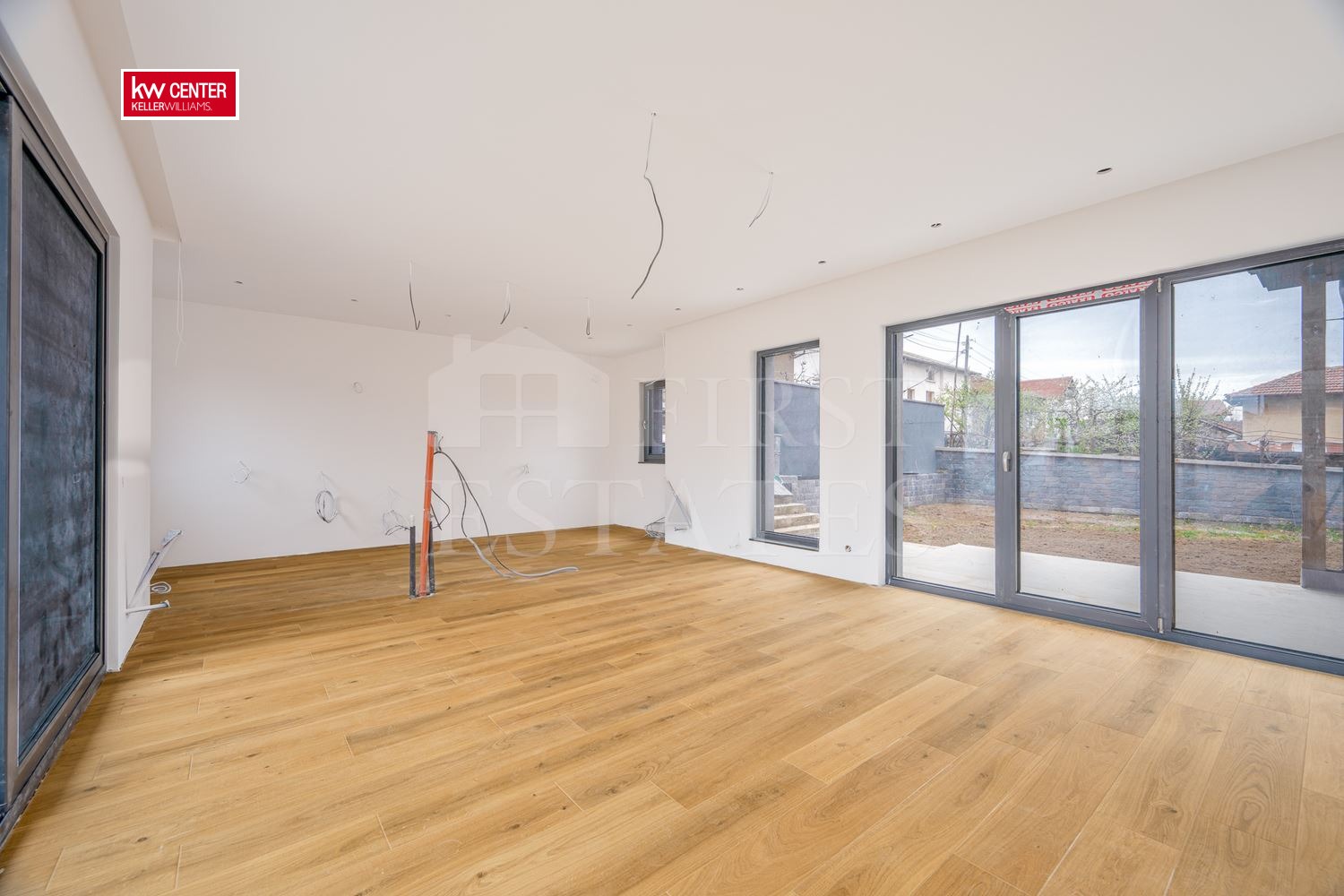 Продава КЪЩА, с. Ресилово, област Кюстендил, снимка 13 - Къщи - 54276978