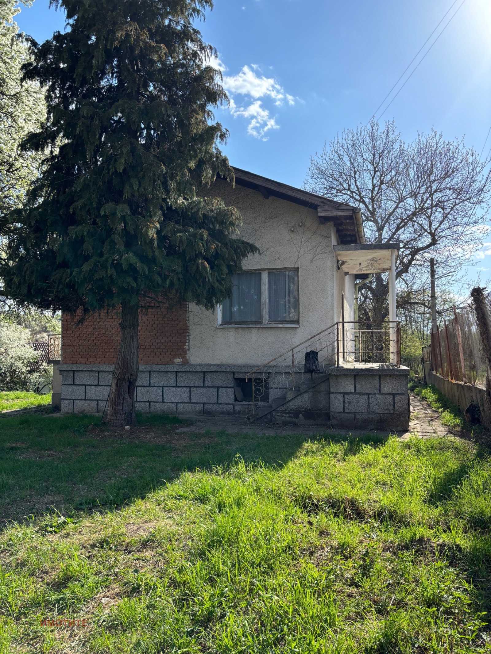 Продава КЪЩА, гр. Златица, област София област, снимка 2 - Къщи - 56182773