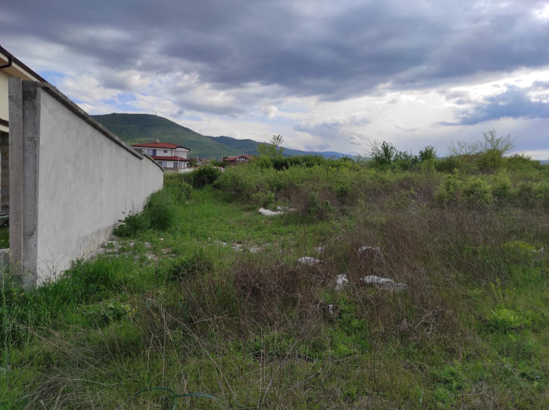 Продава ПАРЦЕЛ в област Пловдив, с. Йоаким Груево - 510 кв.м / 42 000 € » 82 144.86 лв., КОНТО БГ ООД