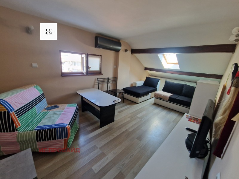 Продается  1 спальня Бургас , Център , 60 кв.м | 40982128