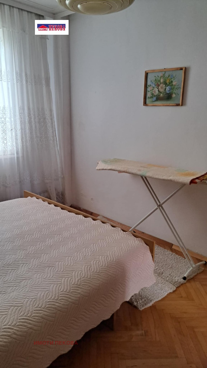 Продава  3-стаен град Видин , Петко Каравелов , 100 кв.м | 44476425 - изображение [5]