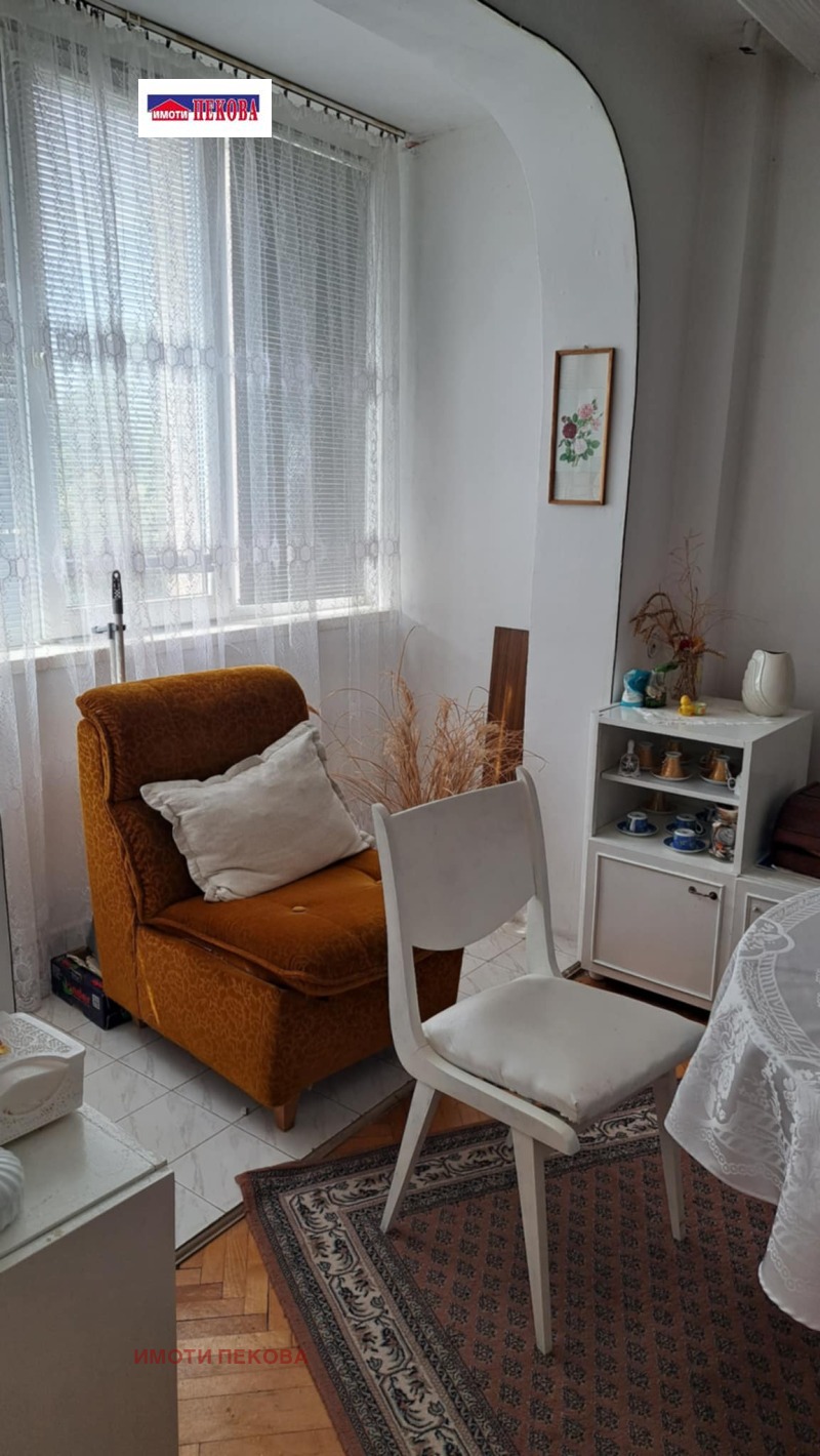 Продава  3-стаен град Видин , Петко Каравелов , 100 кв.м | 44476425 - изображение [10]