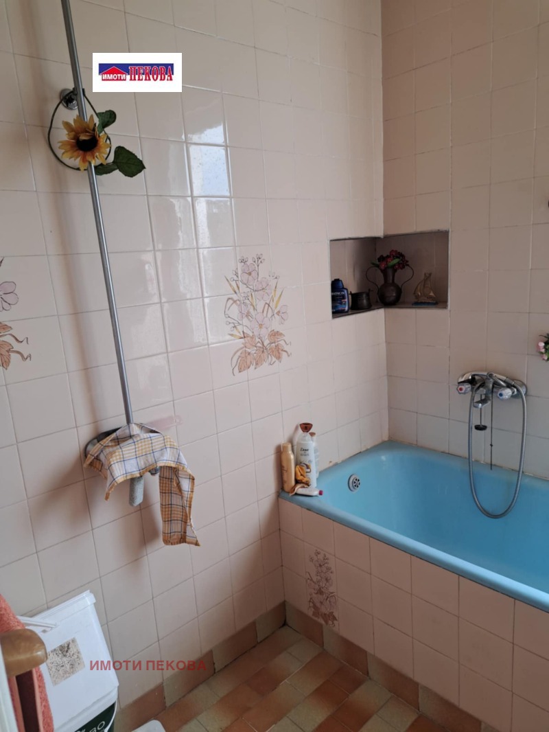 Продава  3-стаен град Видин , Петко Каравелов , 100 кв.м | 44476425 - изображение [17]