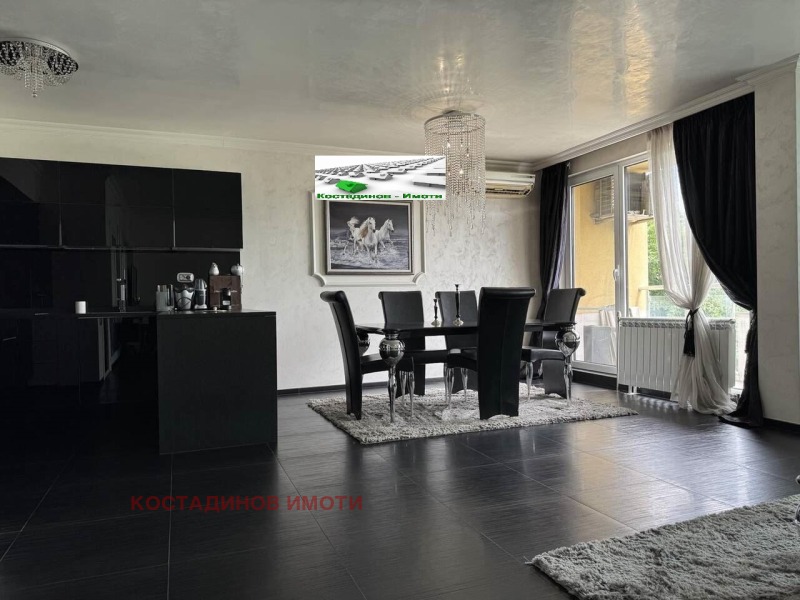 Na sprzedaż  2 sypialnie Plowdiw , Karszijaka , 127 mkw | 30425341