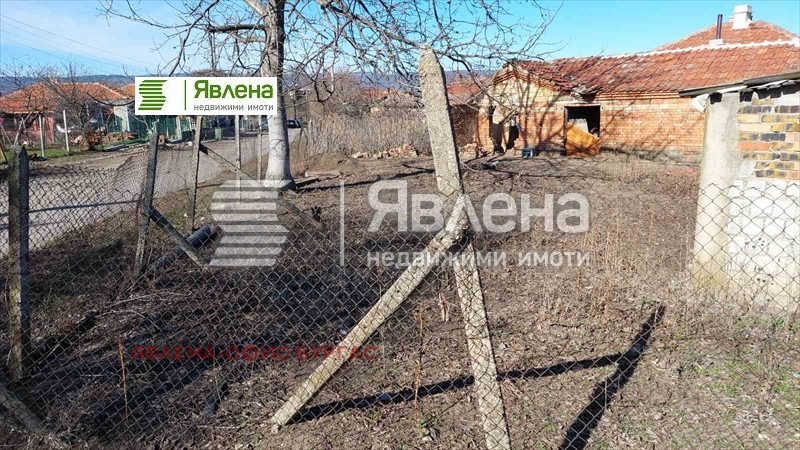 Продава КЪЩА, с. Бата, област Бургас, снимка 3 - Къщи - 46737900