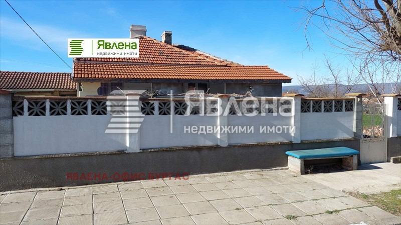 Продава КЪЩА, с. Бата, област Бургас, снимка 1 - Къщи - 46737900