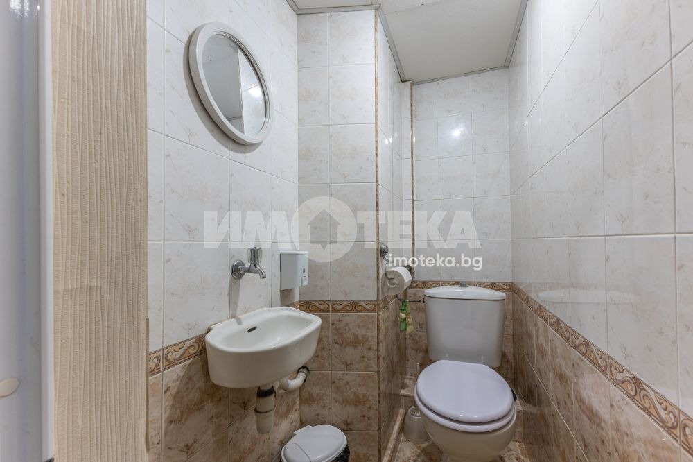 Продава 3-СТАЕН, гр. Варна, Център, снимка 13 - Апартаменти - 54520446