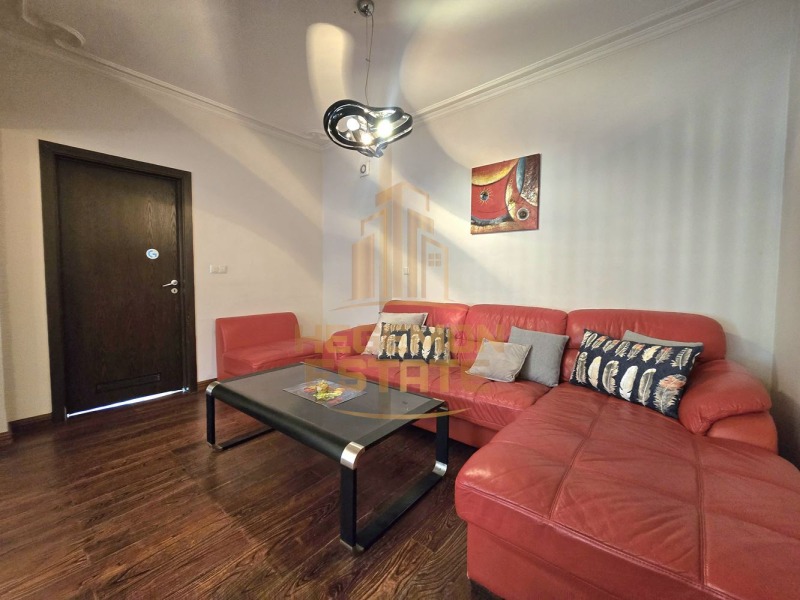 Продава 4-СТАЕН в град Варна, Фестивален комплекс - 120 кв.м / 360 000 € » 704 098.80 лв., ХЕГЕМОН ЕСТЕЙТ