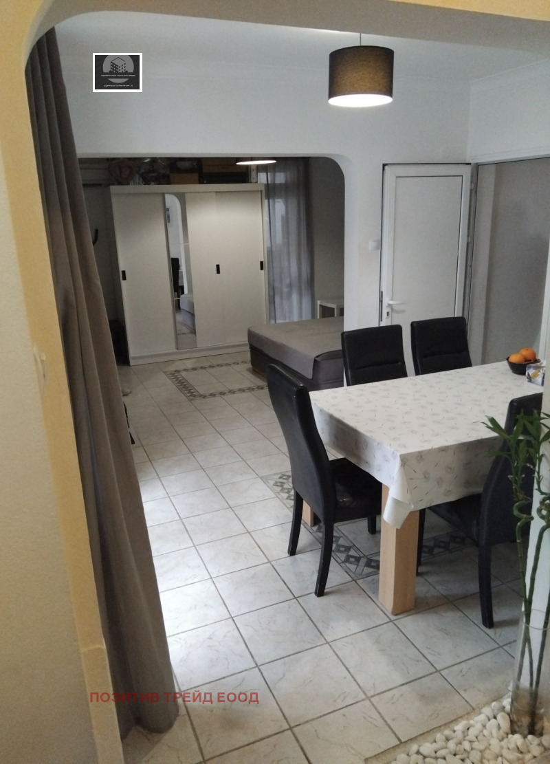 Продава 4-СТАЕН в област Кюстендил, гр. Дупница - 100 кв.м / 139 000 € » 271 860.37 лв., ПОЗИТИВ ТРЕЙД ЕООД