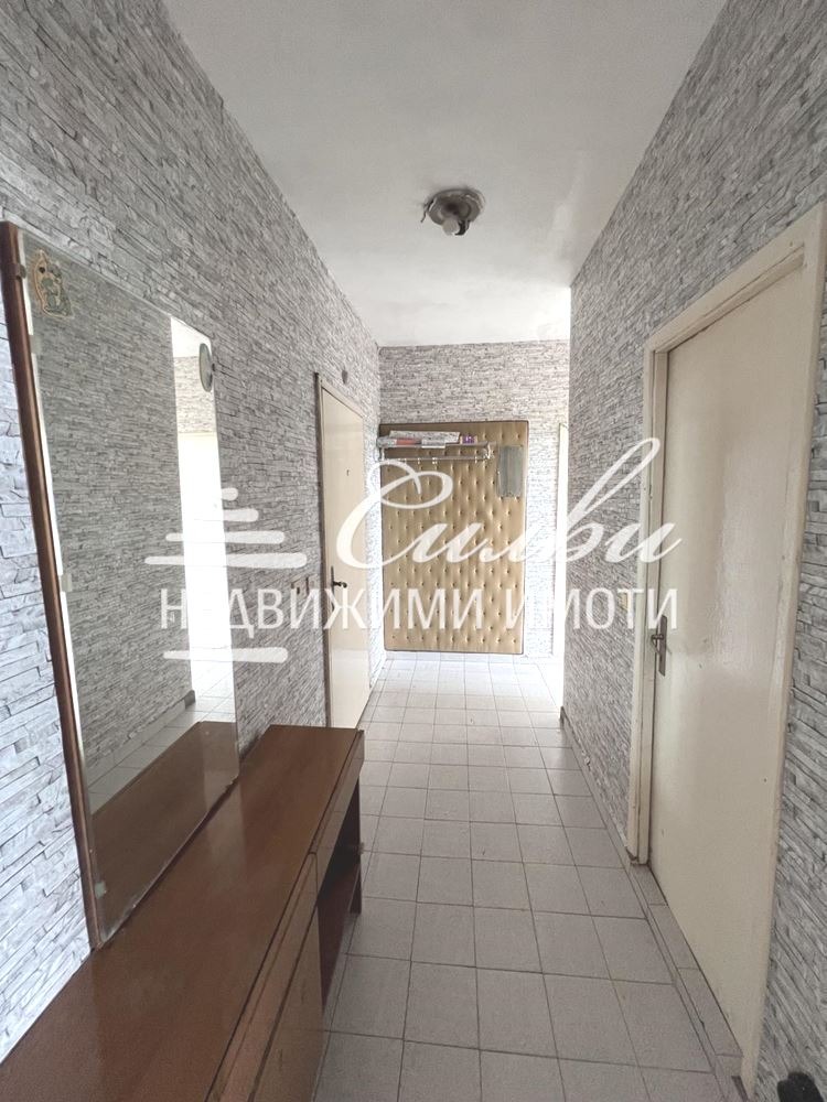 De vânzare  1 dormitor Șumen , Traciia , 63 mp | 90028781 - imagine [8]