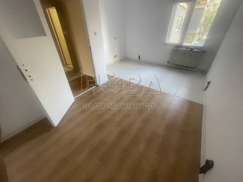 For Sale  2 bedroom Ruse , Zdravets Sever 1 , 76 sq.m | 42150428 - image [4]