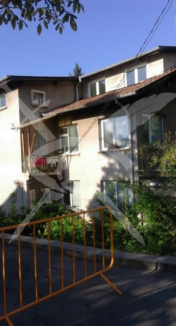 Eladó  Ház Sofia , m-t Gardova glava , 330 négyzetméter | 66746127 - kép [2]