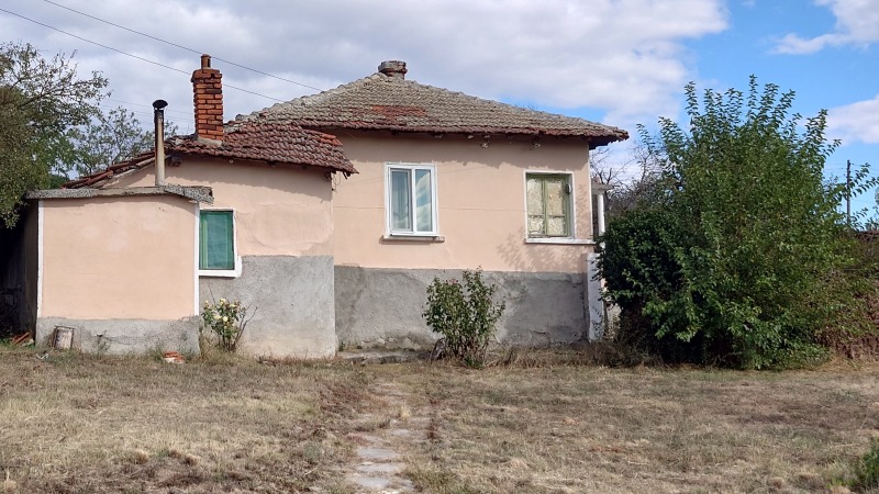 Продава КЪЩА, с. Бояново, област Ямбол, снимка 2 - Къщи - 52913478