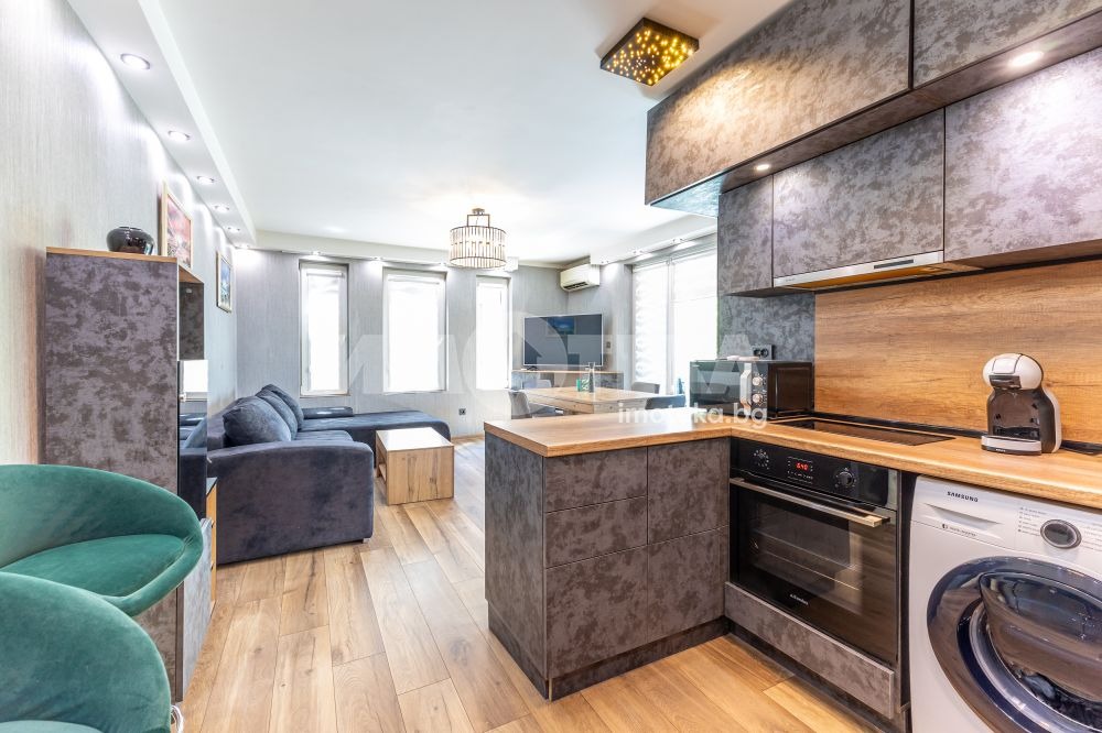 Продава 2-СТАЕН, гр. Варна, Бриз, снимка 16 - Апартаменти - 55050208
