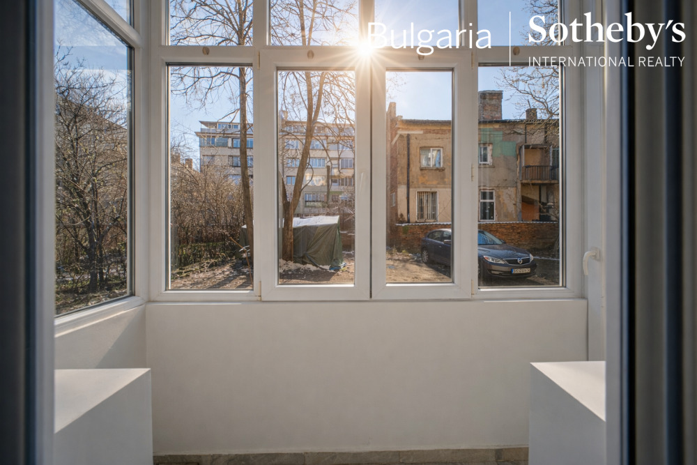 Продава 3-СТАЕН, гр. София, Център, снимка 14 - Апартаменти - 54419150