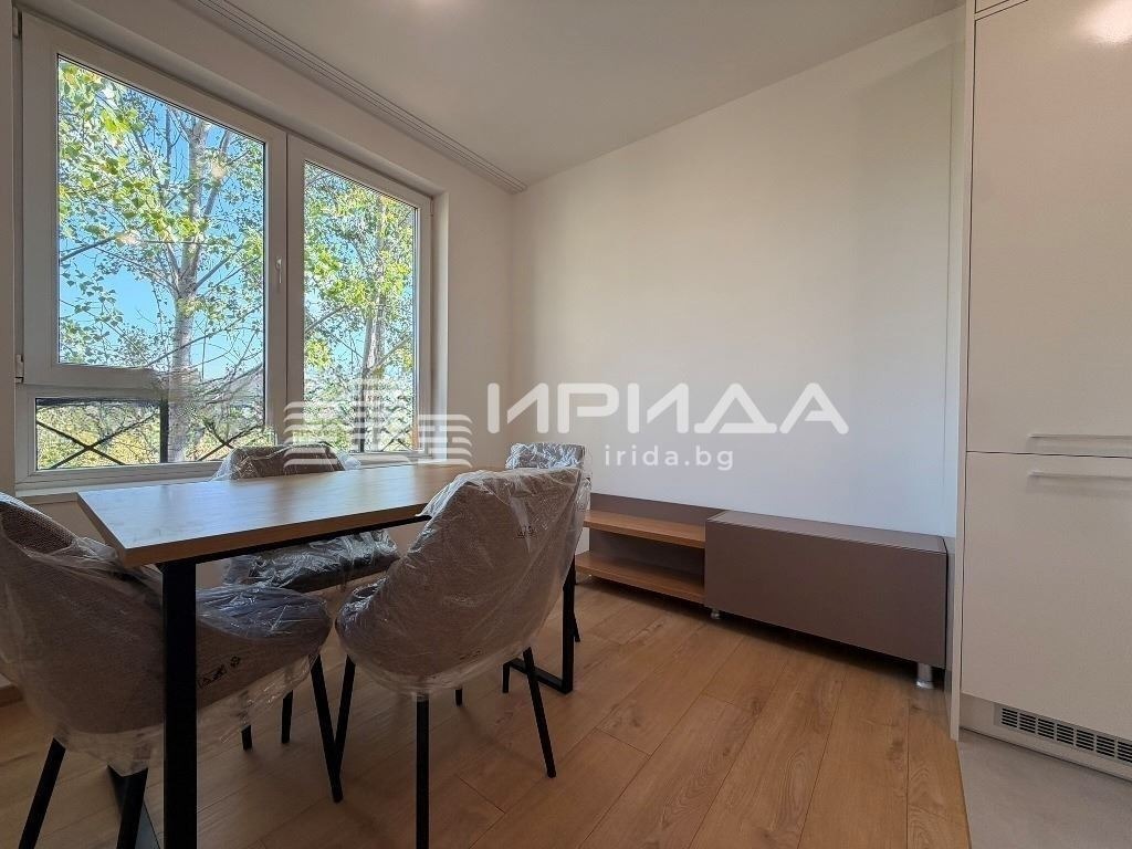 Продава 3-СТАЕН, гр. София, Витоша, снимка 2 - Апартаменти - 56376078