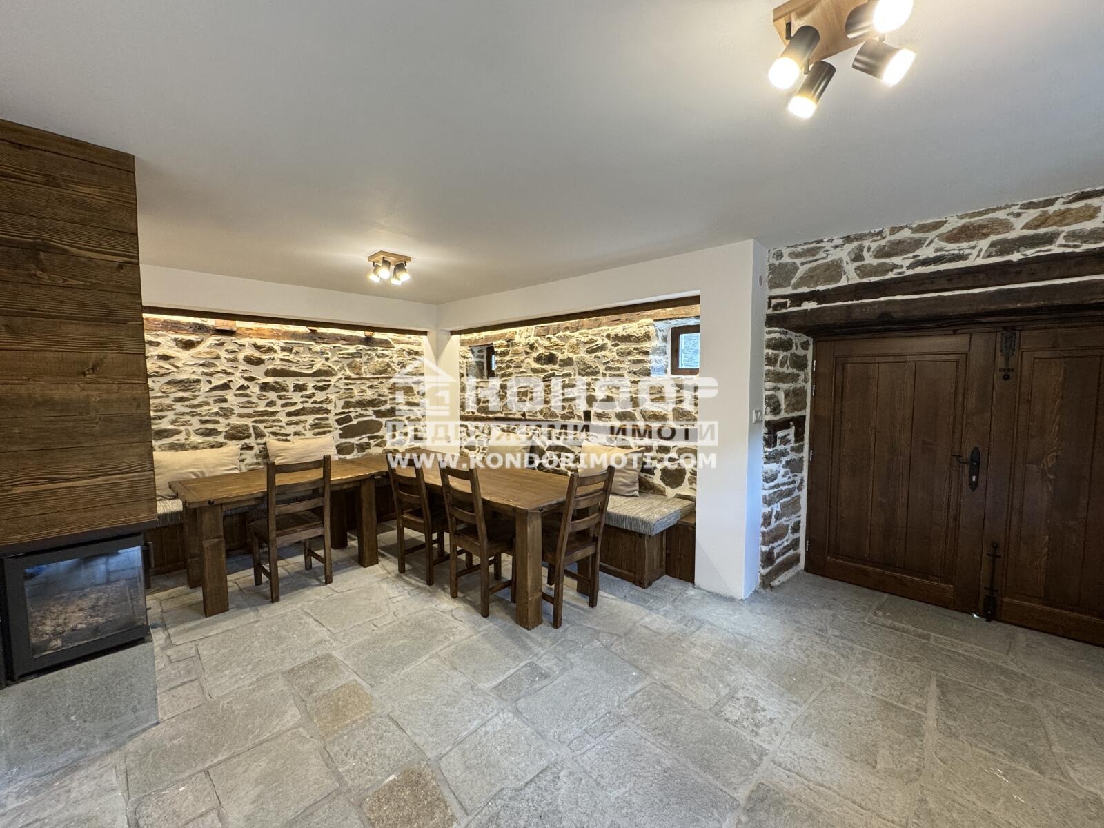 Продава КЪЩА, с. Косово, област Пловдив, снимка 11 - Къщи - 51270081