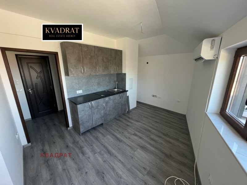 Продава 2-СТАЕН в област Благоевград, гр. Банско - 37 кв.м / 65 000 € » 127 128.95 лв., КВАДРАТ