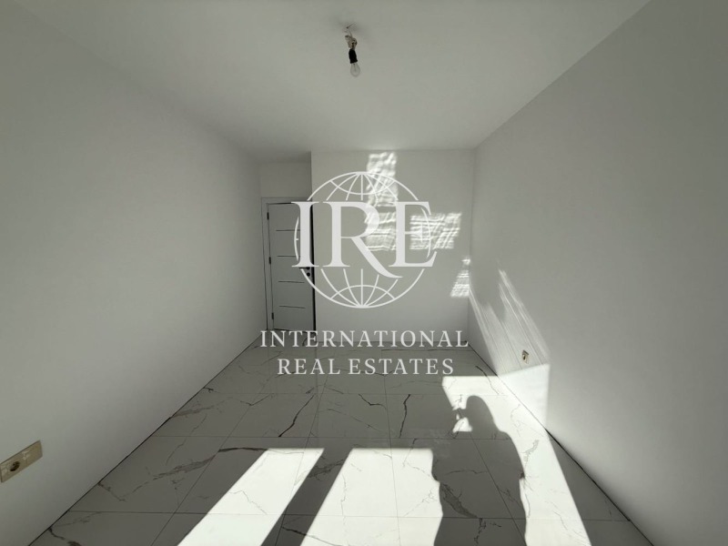 Zu verkaufen  1 Schlafzimmer Warna , k.k. Sw.Sw. Konstantin i Elena , 70 qm | 53034174 - Bild [2]