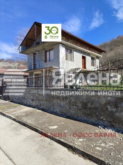 Продава КЪЩА, с. Кипра, област Варна, снимка 1 - Къщи - 49442506