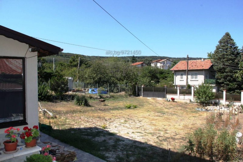 Eladó  Ház Varna , m-t Alen mak , 350 négyzetméter | 16238061 - kép [2]