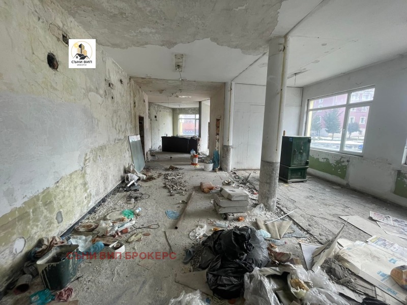 Продава ПРОМ. ПОМЕЩЕНИЕ, гр. Левски, област Плевен, снимка 8 - Производствени сгради - 53012407