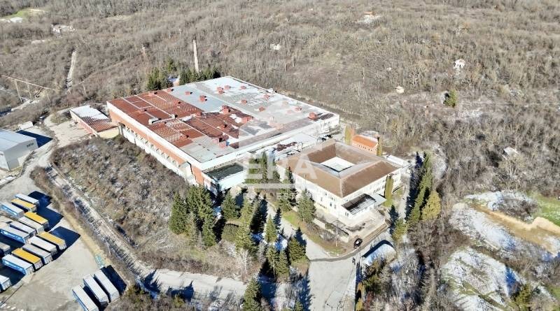 Продава ПРОМ. ПОМЕЩЕНИЕ, гр. Велико Търново, Промишлена зона - Запад