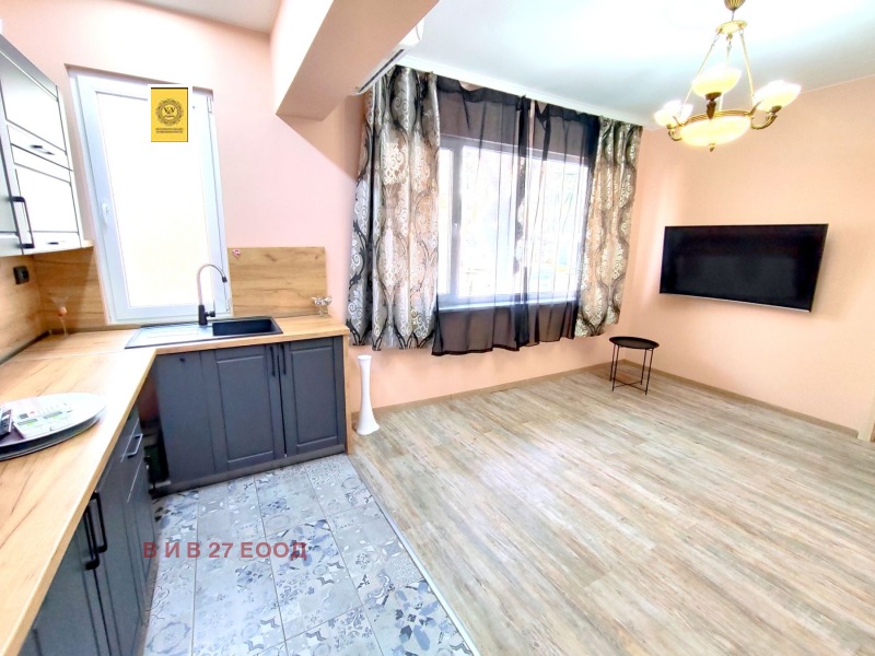 Продава ОФИС в град Варна, Център - 86 кв.м / 249 000 € » 487 001.67 лв., В И В 27 ЕООД