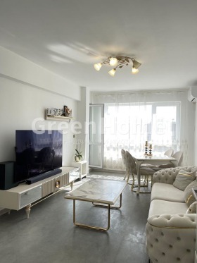 1 chambre Asparouhovo, Varna