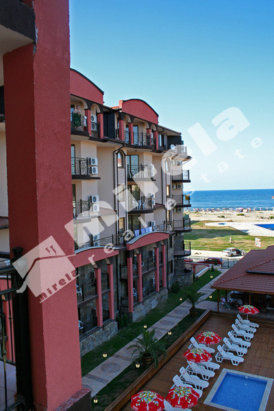 Na sprzedaż  1 sypialnia region Burgas , Carewo , 81 mkw | 55643727 - obraz [2]