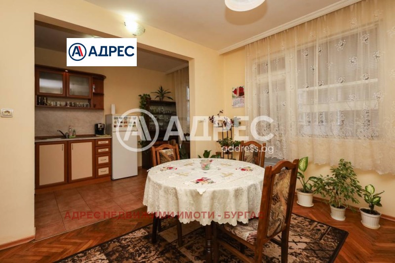 Na sprzedaż  3+ sypialni region Burgas , Pomorie , 130 mkw | 44328088