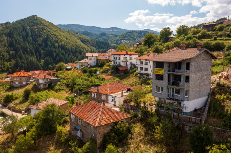 Продава КЪЩА, с. Малка Арда, област Смолян