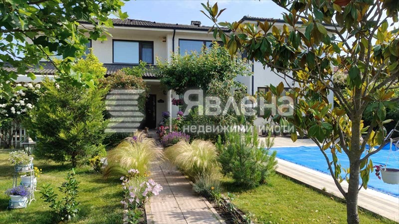 Na sprzedaż  Dom region Warny , Priselci , 400 mkw | 44402840 - obraz [17]