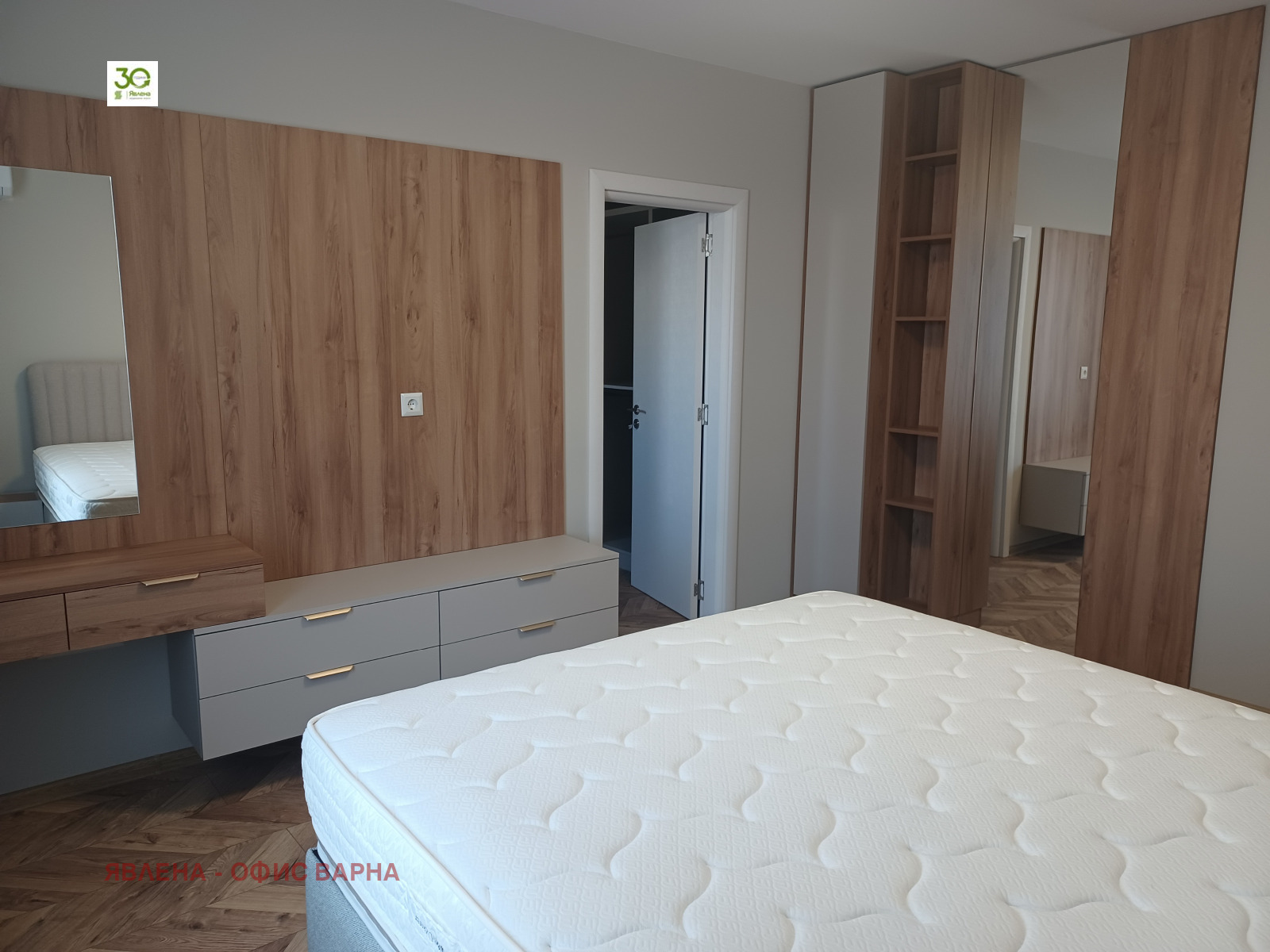 Продава 3-СТАЕН, гр. Варна, Център, снимка 5 - Апартаменти - 55949990