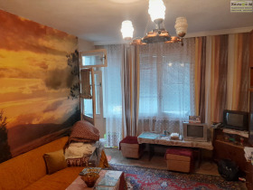 2 sypialnie Szirok centar, Montana