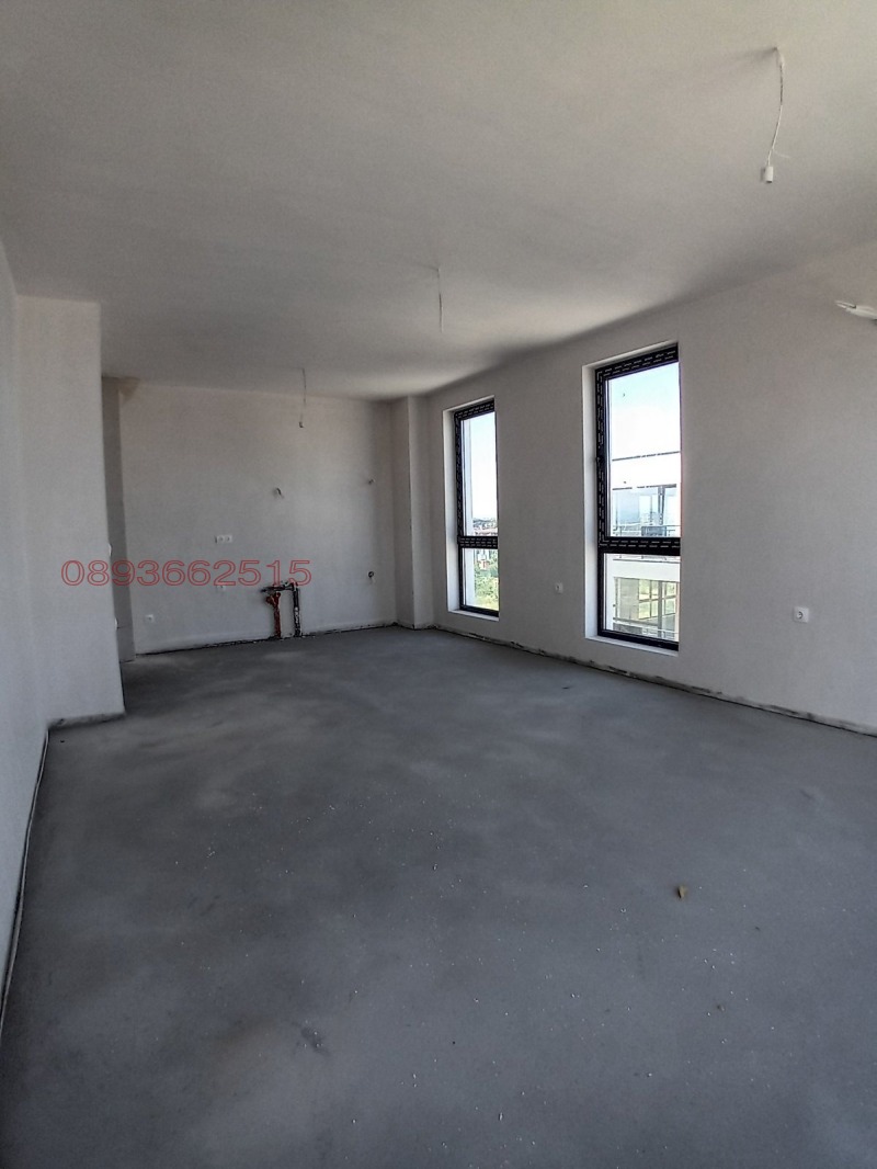 Продава  2-стаен град Пловдив , Остромила , 72 кв.м | 18142218 - изображение [7]