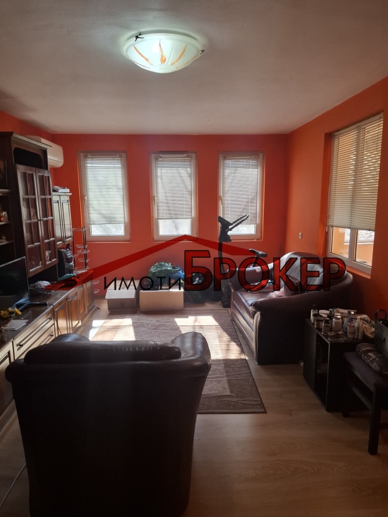 Продава  Многостаен град Сливен , Център , 121 кв.м | 70295626 - изображение [5]