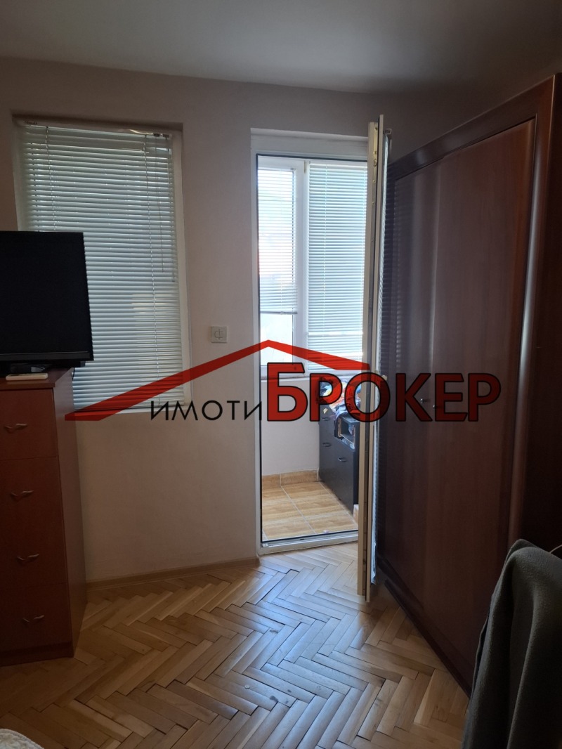 Продава  Многостаен град Сливен , Център , 121 кв.м | 70295626 - изображение [12]