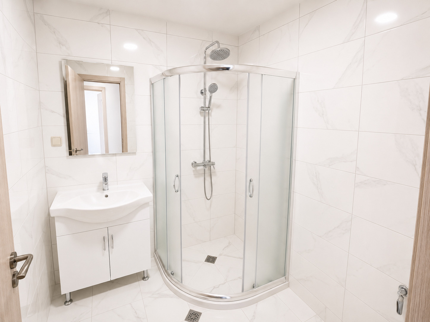 Продава 3-СТАЕН, гр. Шумен, Тракия, снимка 8 - Апартаменти - 55742351