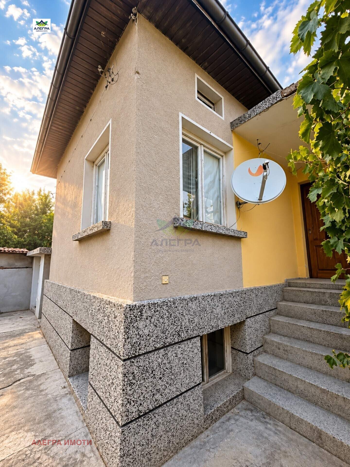 Продава КЪЩА, с. Виноградец, област Пазарджик, снимка 3 - Къщи - 56099799