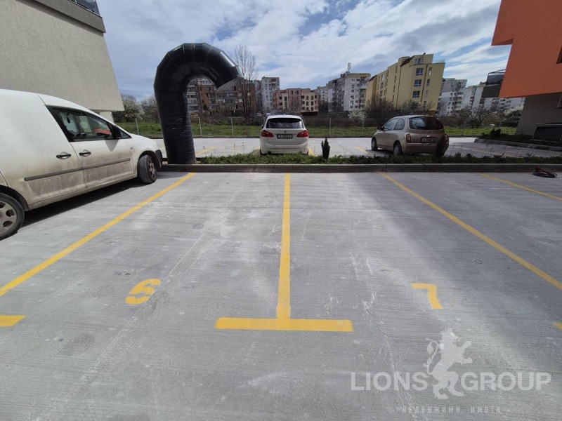 Продава ПАРКОМЯСТО в град Варна, Кайсиева градина - 14 кв.м / 19 000 € » 37 160.77 лв., ЛАЙЪНС ГРУП