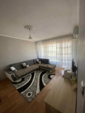 2 quartos Izgrev, Plovdiv